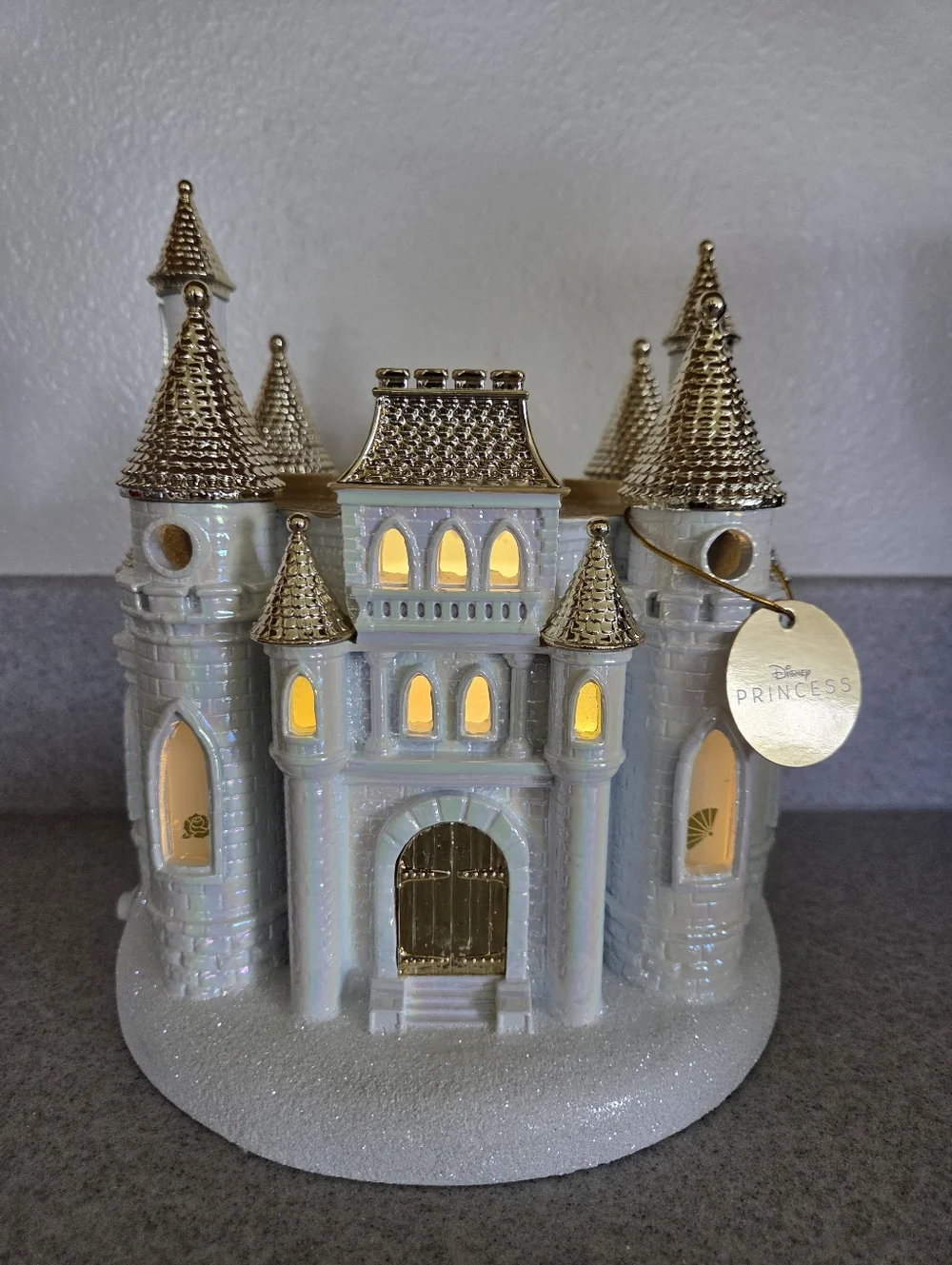 NEW Bath & Body Works DISNEY PRINCESS 2 COLLECTION Light-Up Castle 3-Wick Candle - Picture 10 of 16